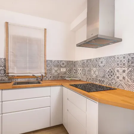 Casa vacanze Pet Friendly In With Wifi Malinska
