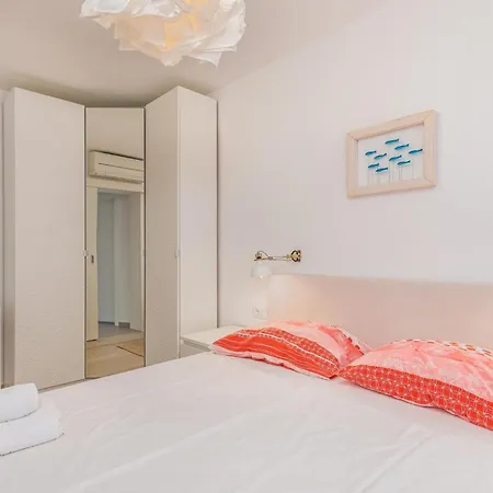 Pet Friendly In With Wifi Casa vacanze Malinska