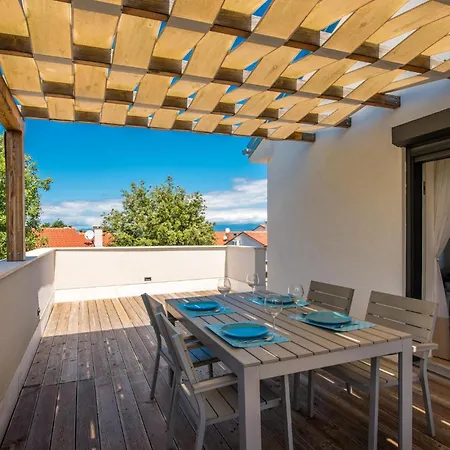 Pet Friendly In With Wifi Malinska