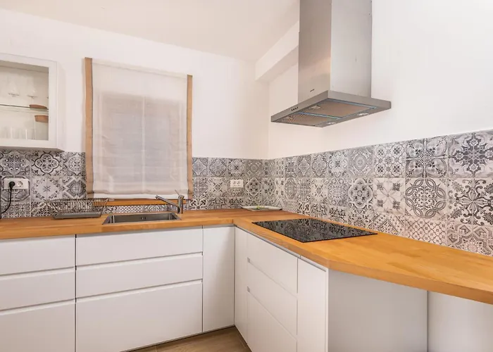 Holiday home Awesome In With Wifi Malinska