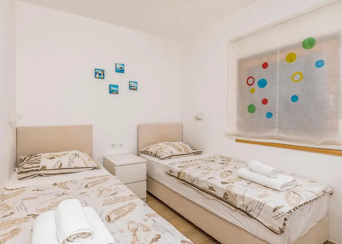 Holiday home Awesome In With Wifi Malinska