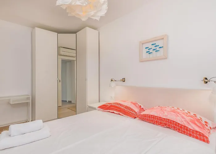 Awesome In With Wifi Casa vacanze Malinska